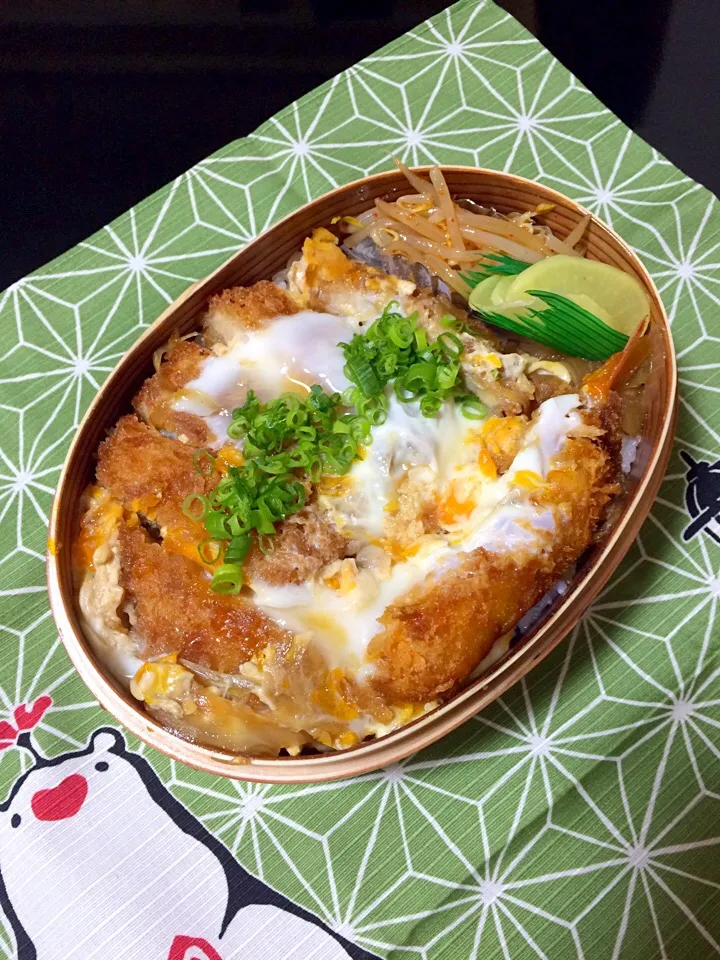 のっけ弁 カツ丼〜|にゃおさん