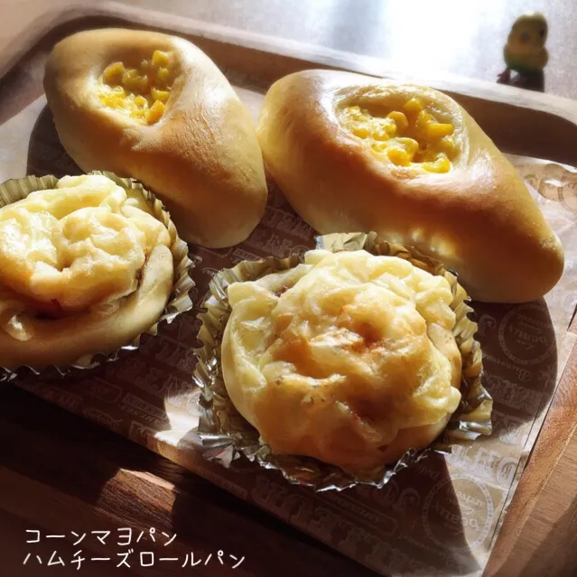 小岩井さんのマーガリンを使って✨
コーンマヨパン🌽&ハムチーズロールパン|きいこさん