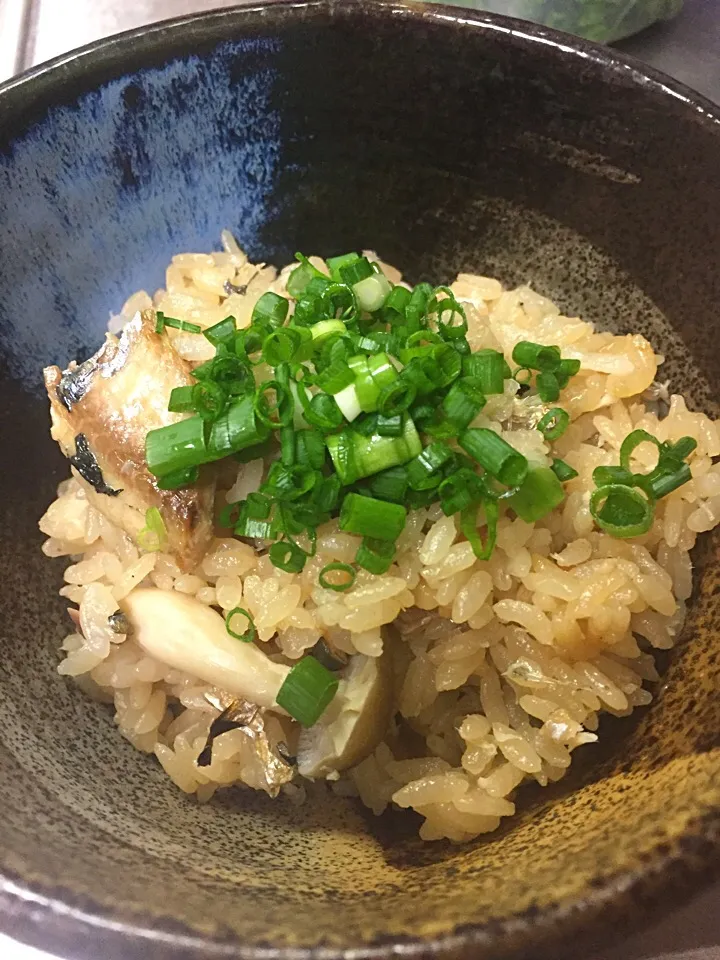 秋刀魚の炊き込みご飯|洋介さん