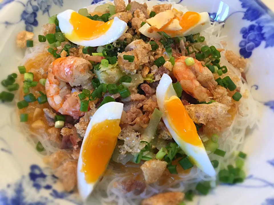 Palabok, Philippine food|Aida Q Ouraさん