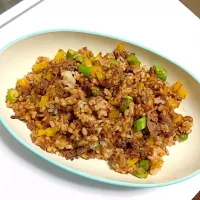 Snapdishの料理写真:野菜とお肉のもち麦チャーハン|なみさん