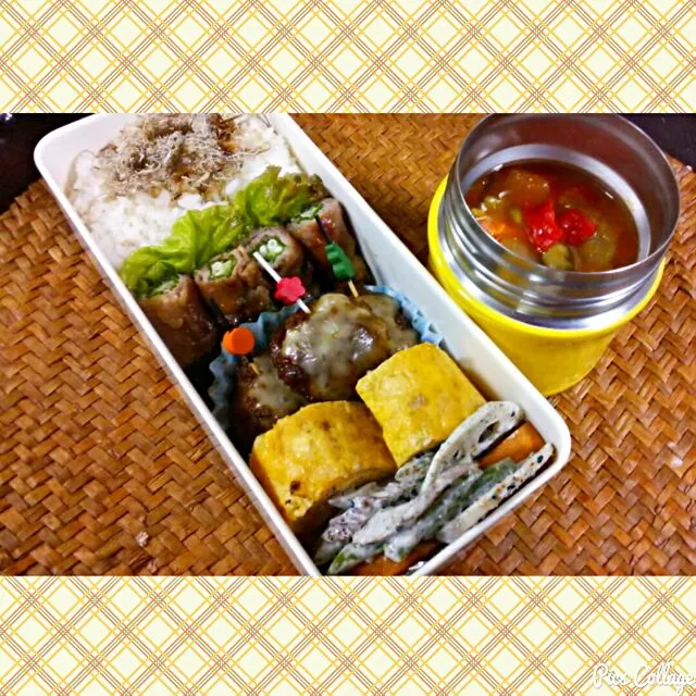 咲きちゃんのテリヤキ💗チーズカレーボールを入れてお弁当♪|ゆっこさん