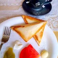 Snapdishの料理写真:Aussie Sandwiches Breakfast Plate ☕️|Lone Pineさん