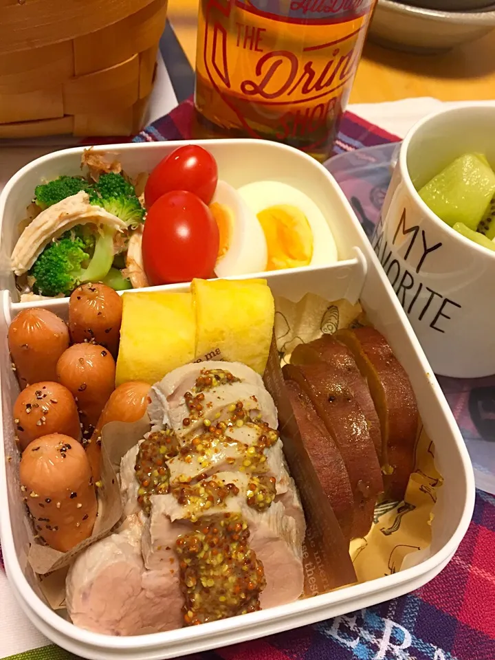 Snapdishの料理写真:ヒレマスタード弁当|riorieさん