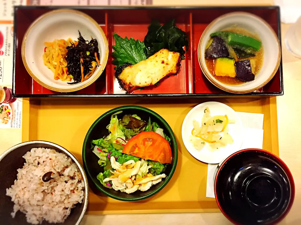 赤魚の和食膳|ヒロヒロさん