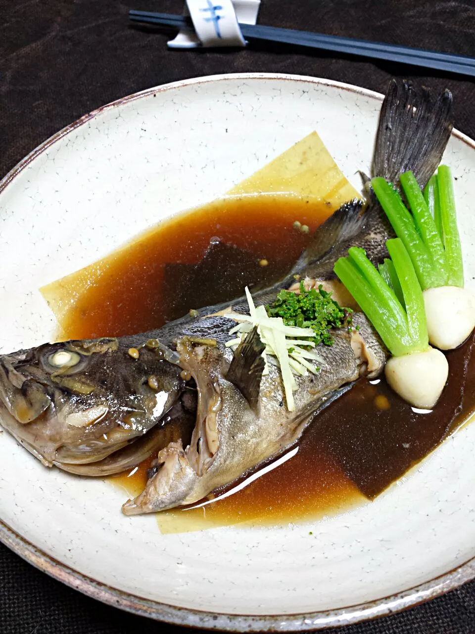 そいめばるの経木敷煮つけ🐟|おちゃわんさん