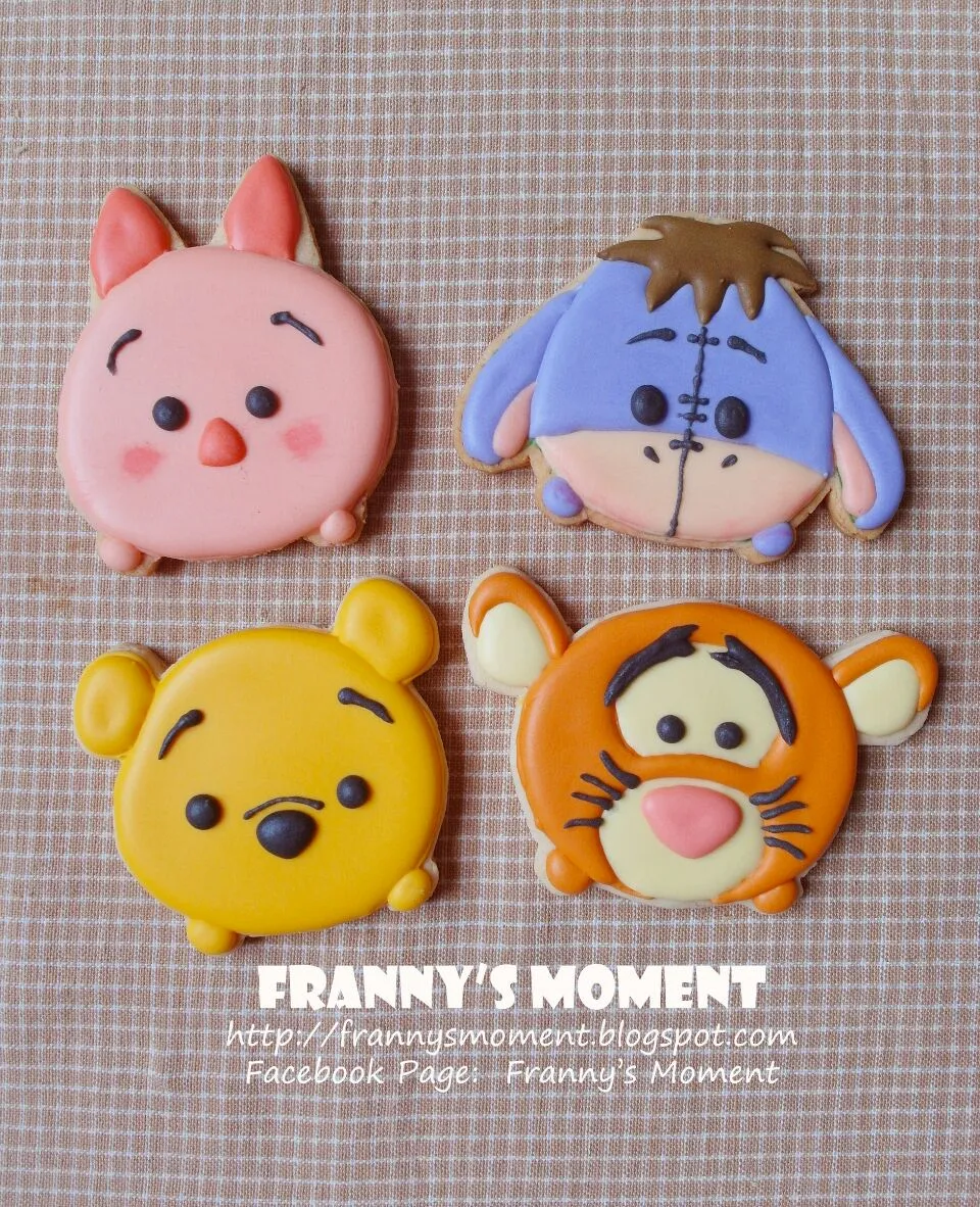 Disney Tsum tsum icing cookies 
Winnie the pooh|Frannyさん