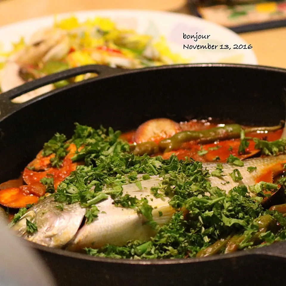 へ鯛🐟ヘダイのトマト煮込み🍅野菜をたっぷりと😋|yasuko murakamiさん