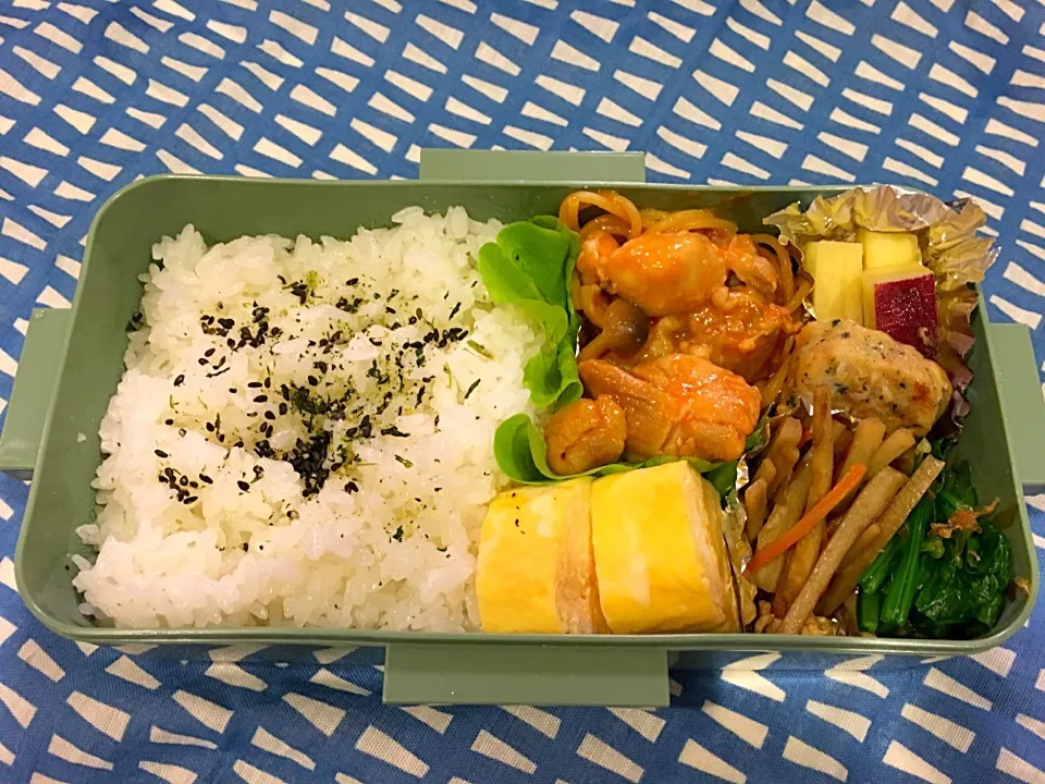 チキンのトマト煮のお弁当。|Chiharuさん