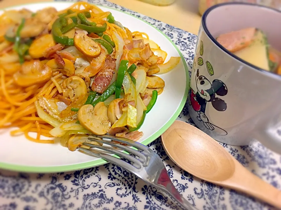 夜ご飯🍴
ナポリタンとポトフ|みきさん