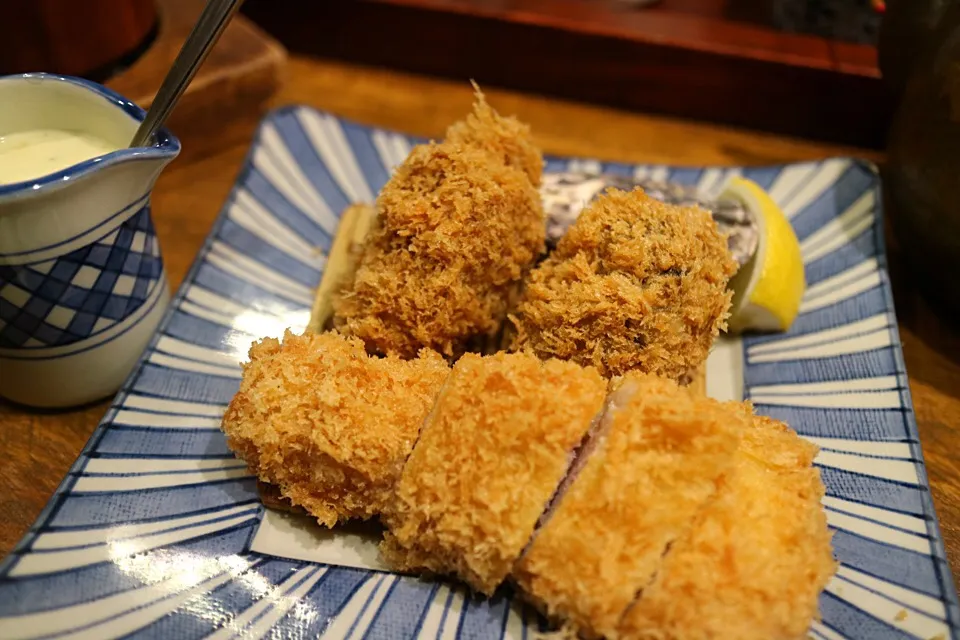 かきフライ盛り合わせ定食  ロースかつで|マハロ菊池さん