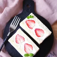 Snapdishの料理写真:いちご🍓サンド