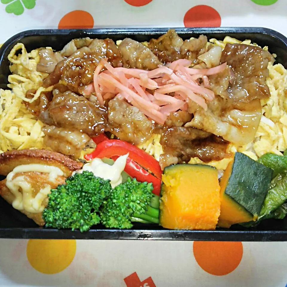 旦那夜勤弁当🍱
  
    まさかの四夜連続豚丼🐷🐽🐷|miimiさん