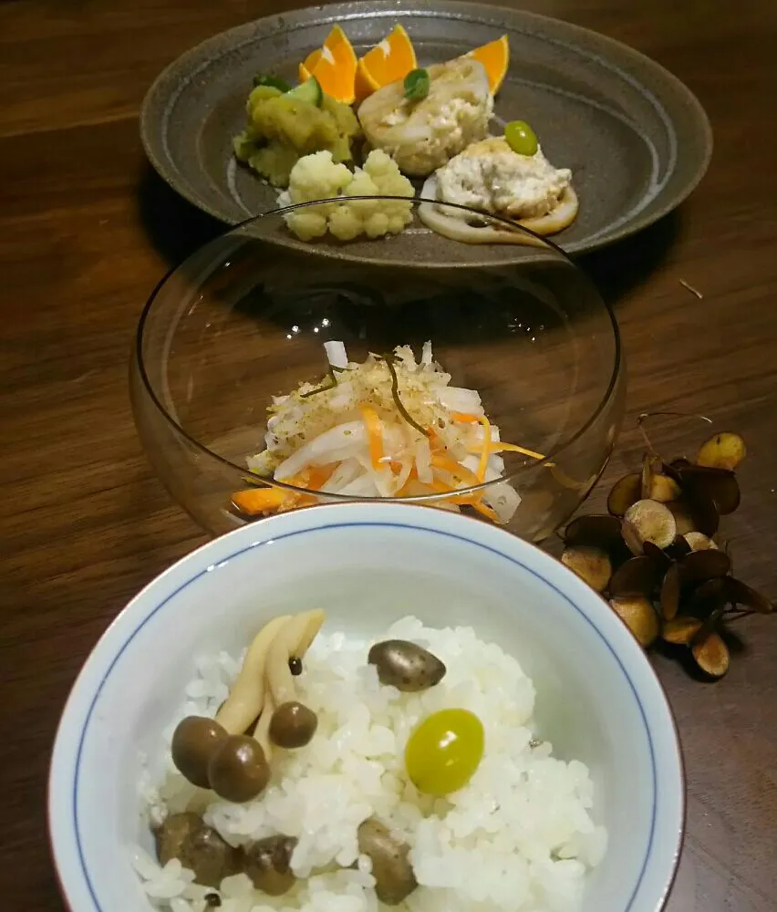 むかご銀杏しめじご飯🍚|ミルキーさん