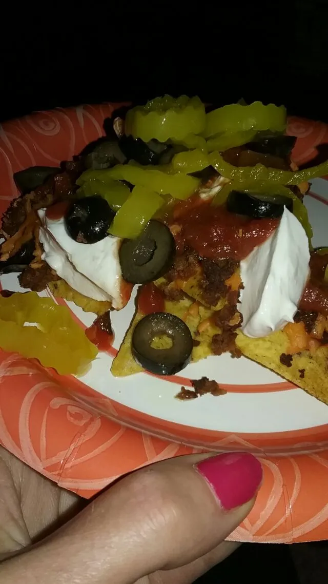 Snapdishの料理写真:loaded vegan nacho's! !|Polly Gelfusoさん