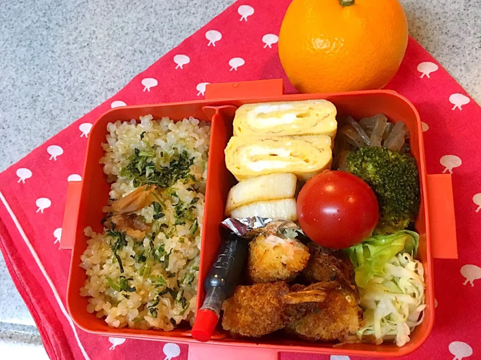 11/18☆エビフライ弁当☆〜冷凍保存してあったやつ〜こんにゃくのきんぴらもあるよ〜|Satokoさん