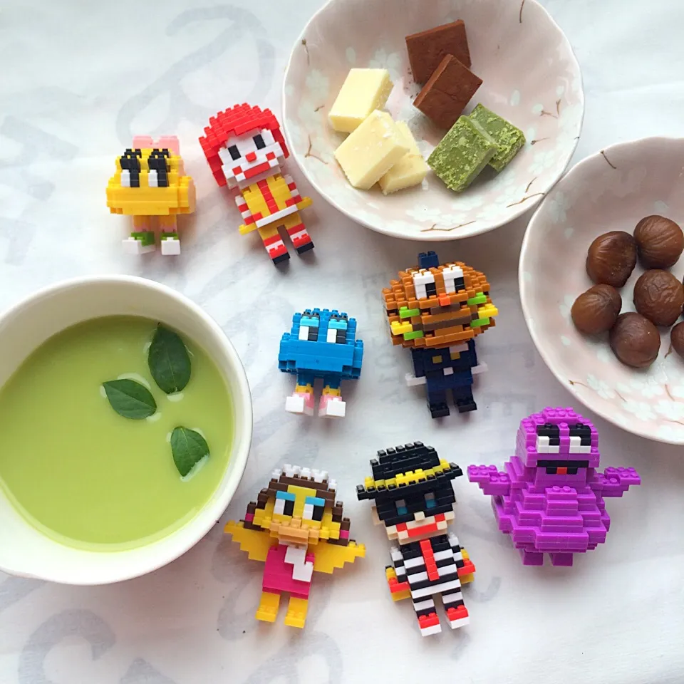 Snapdishの料理写真:Avocado & Royce🍫
McDonald's ✖️ nano block|Lilyさん