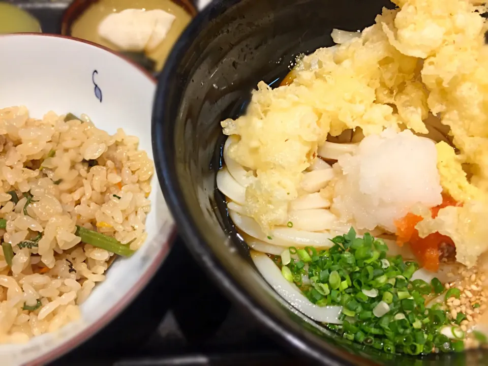 日替わり定食(海老天ぶっかけ、山菜おこわ)|buhizouさん