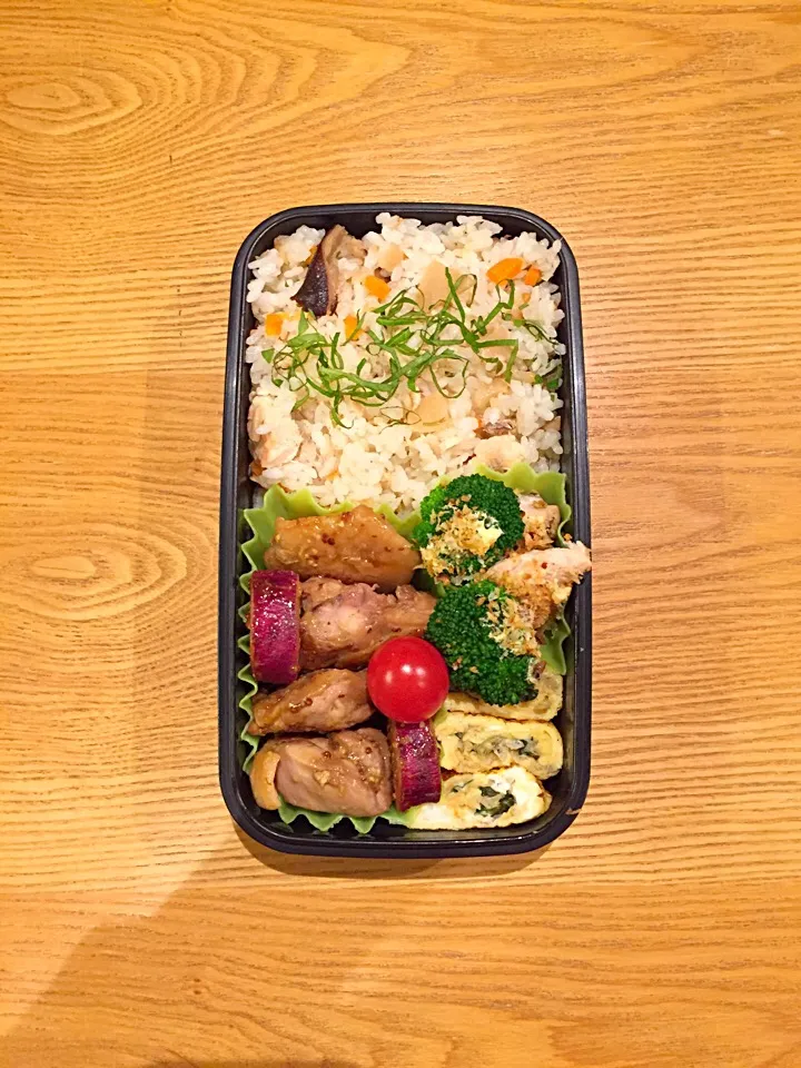 Snapdishの料理写真:ハニーマスタードチキン＊弁当♪|hiromiさん