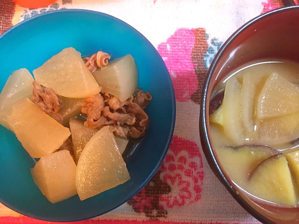 牛肉と大根の煮物とサツマイモの味噌汁|かなぽさん