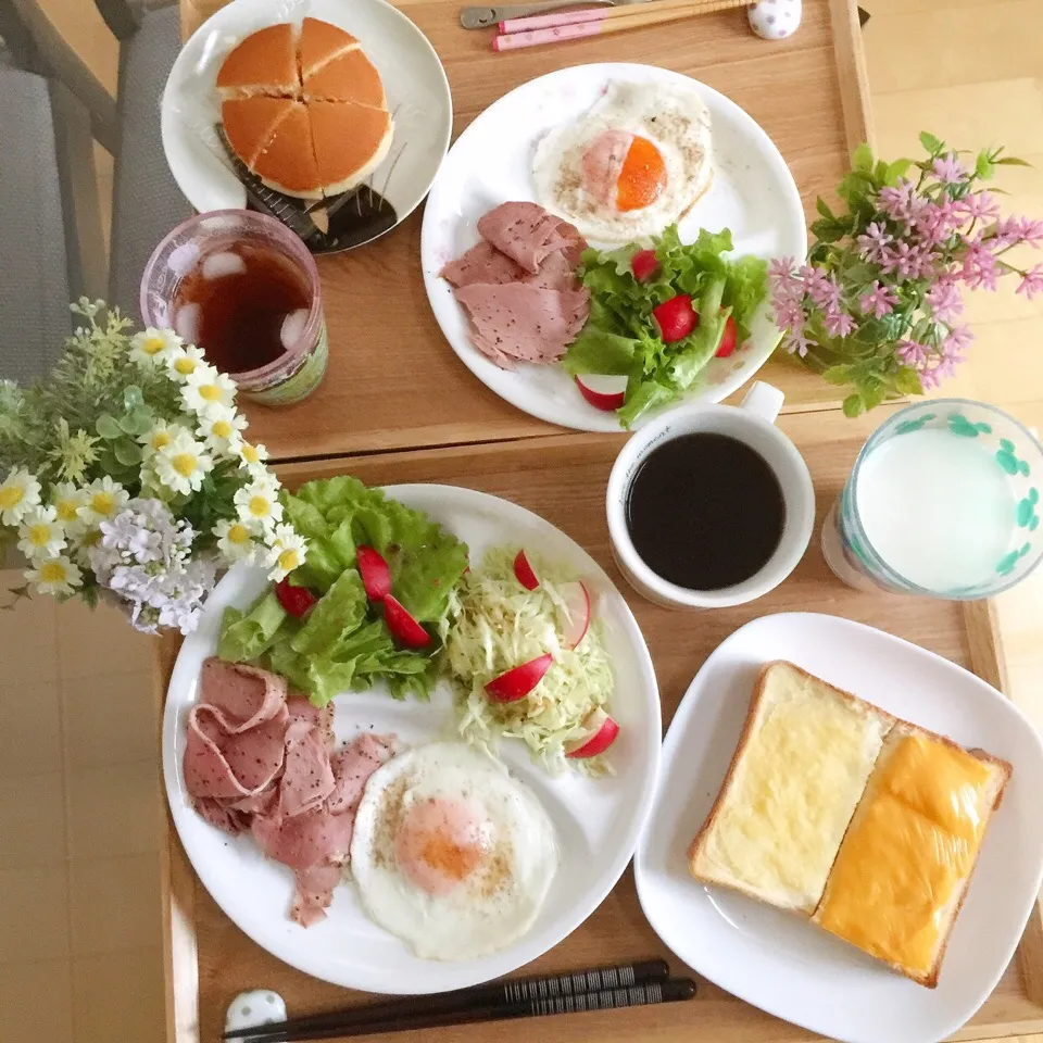 Snapdishの料理写真:11/19❤︎主人と娘のモーニング❤︎|Makinsさん