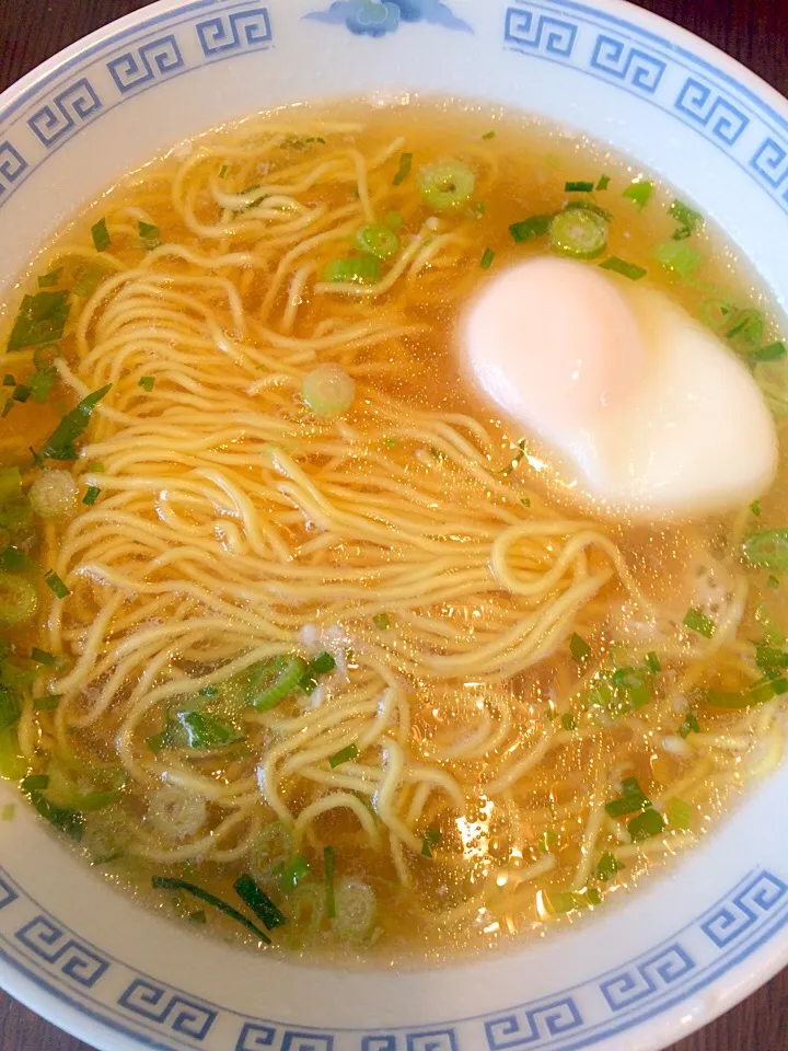 Snapdishの料理写真:帆立貝柱だし塩ラーメン|Kouki Tanabeさん