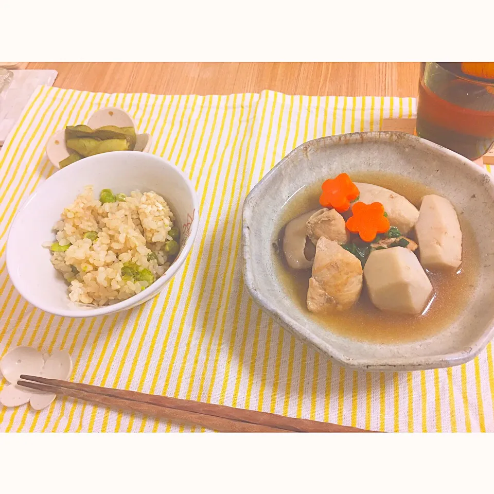 最近和食にはまってる♡
・里芋と鶏肉の煮物
・豆ごはん
・枝豆|ねっぴさん