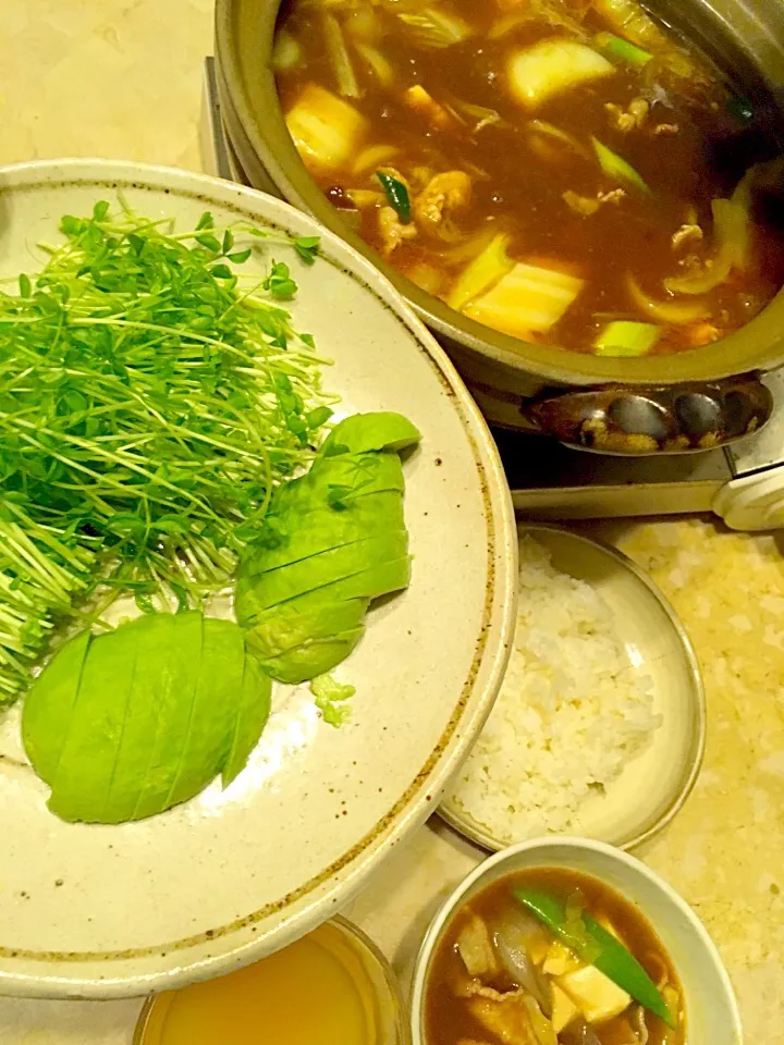 野菜をトッピングしてカレー鍋|MIEKO 沼澤三永子さん