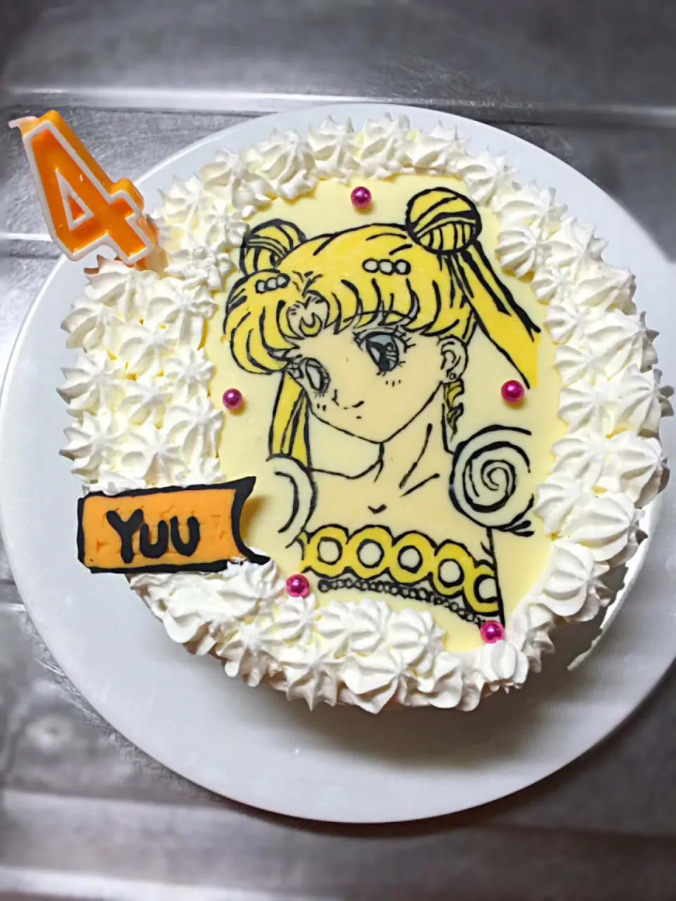 4歳の誕生日にキャラチョコ♡*|hyhykloveさん