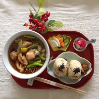 Snapdishの料理写真:鶏治部南蛮蕎麦と栗ご飯おむすび膳