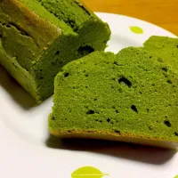 Snapdishの料理写真:グルテンフリー・抹茶のパウンドケーキ|さぴたんさん