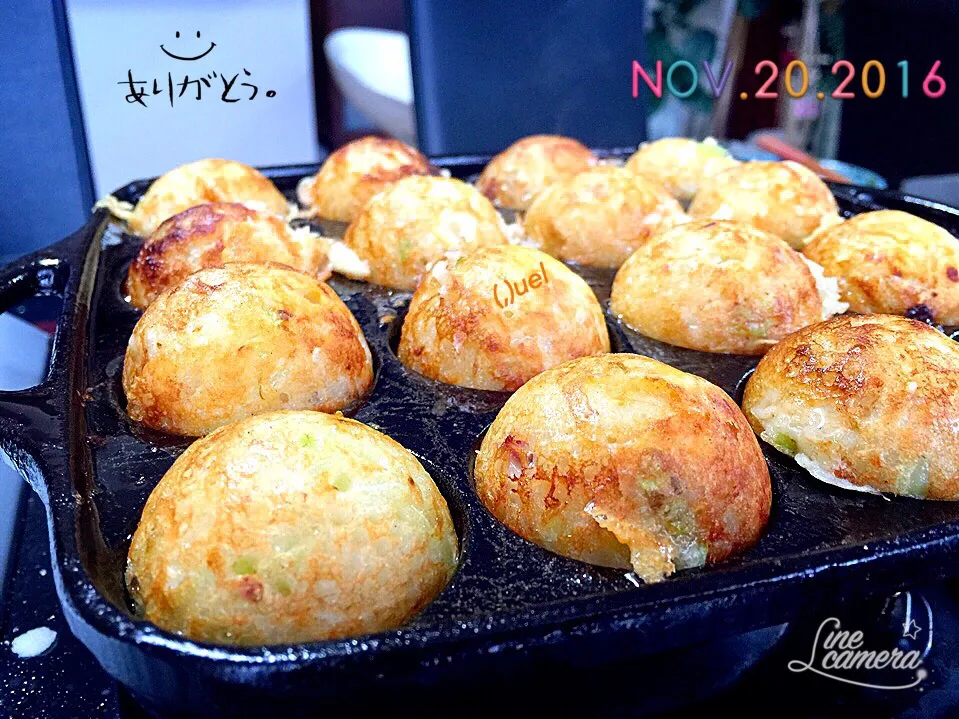 Snapdishの料理写真:Takoyaki  @homesweethome 😋😋|Qchannel Tachifujiさん