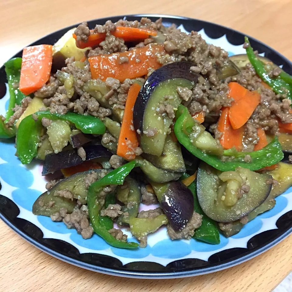 ひき肉と野菜の味噌炒め|すしさん