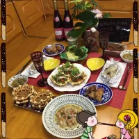 Snapdishの料理写真:タコス
塩麹からあげ
オニオンスープ
海老トマト🍄キノコチーズ炒め|Sachiyoさん