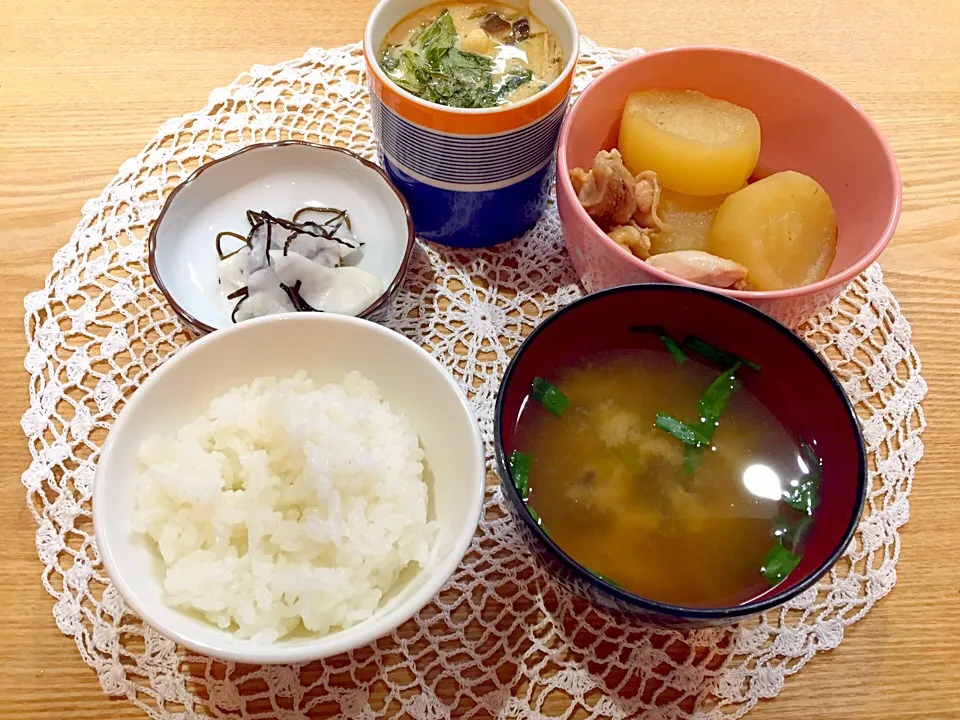 茶碗蒸し
大根の煮物
カブの酢漬け
味噌汁|野上真理子さん