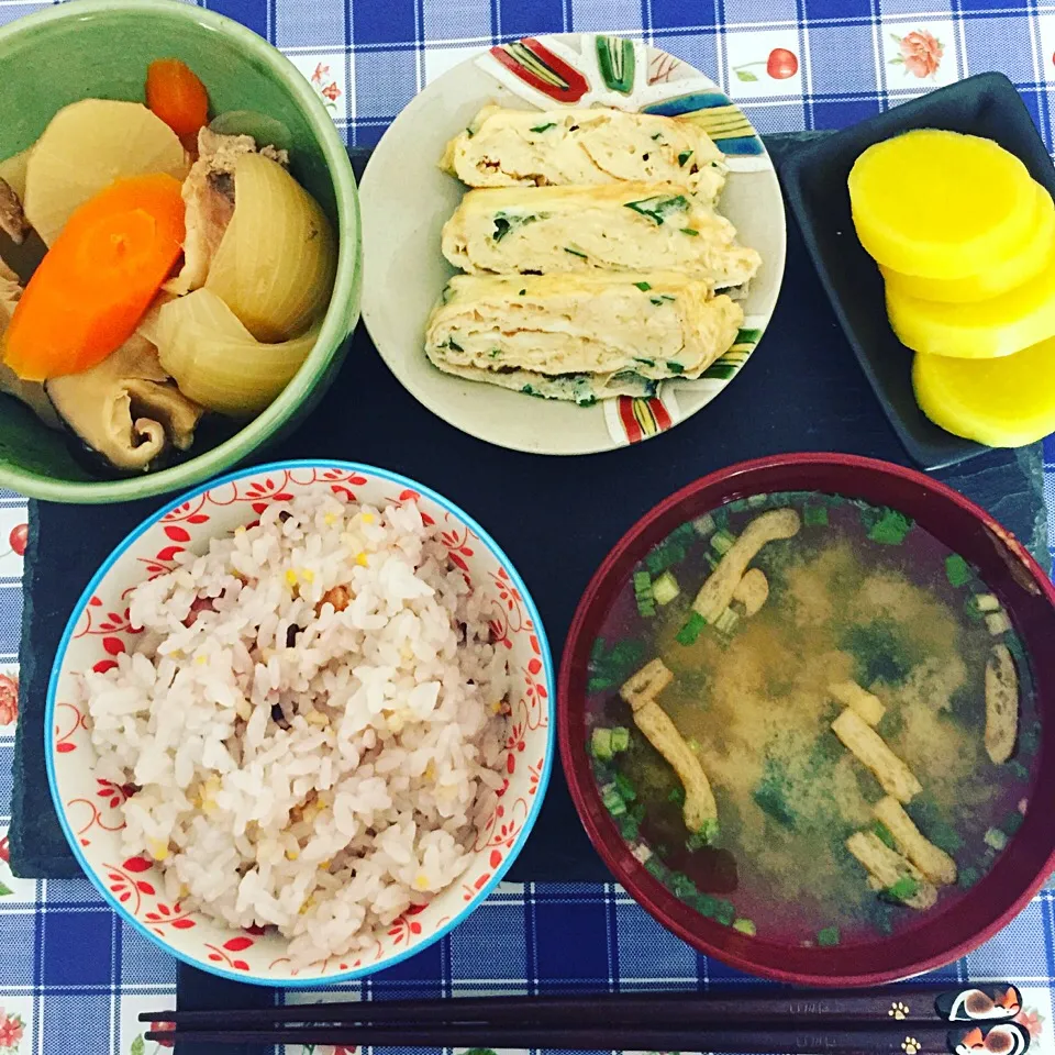 大分のしいたけと鳥の煮物とニラの玉子焼き|YJさん