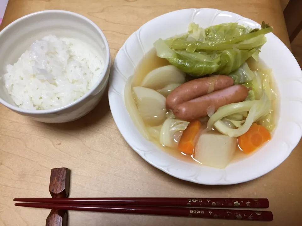 Snapdishの料理写真:かぶ入りポトフ。|aquamarineさん