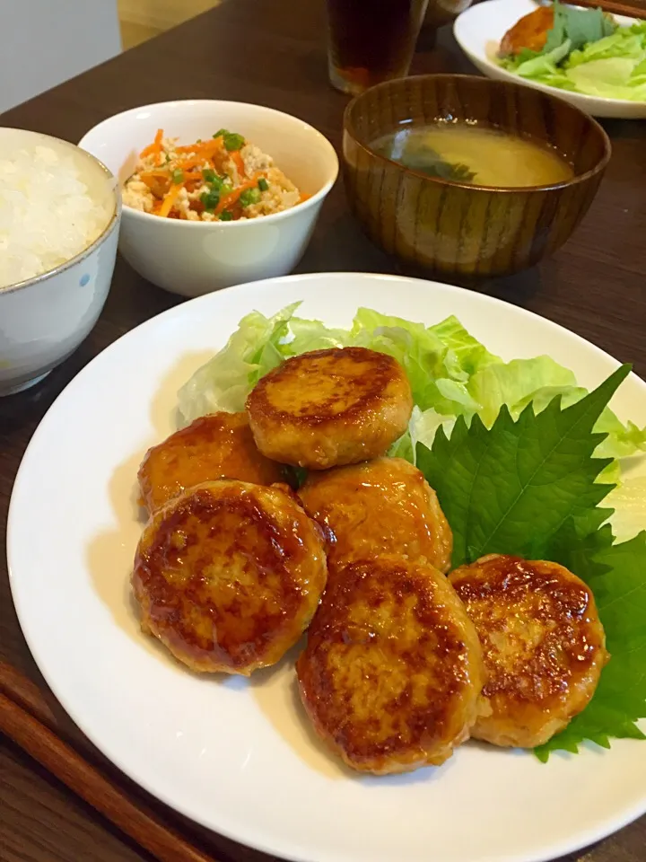 レンコン入り鶏つくねの晩ご飯|mikaさん