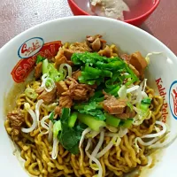 Snapdishの料理写真:Mie Ayam Bakso|retty pbさん