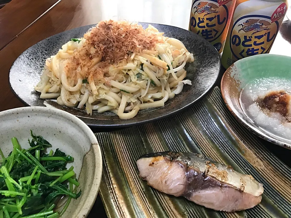 2016.11.20 焼きうどんランチ🍻🍻🍻|ゆみずさん