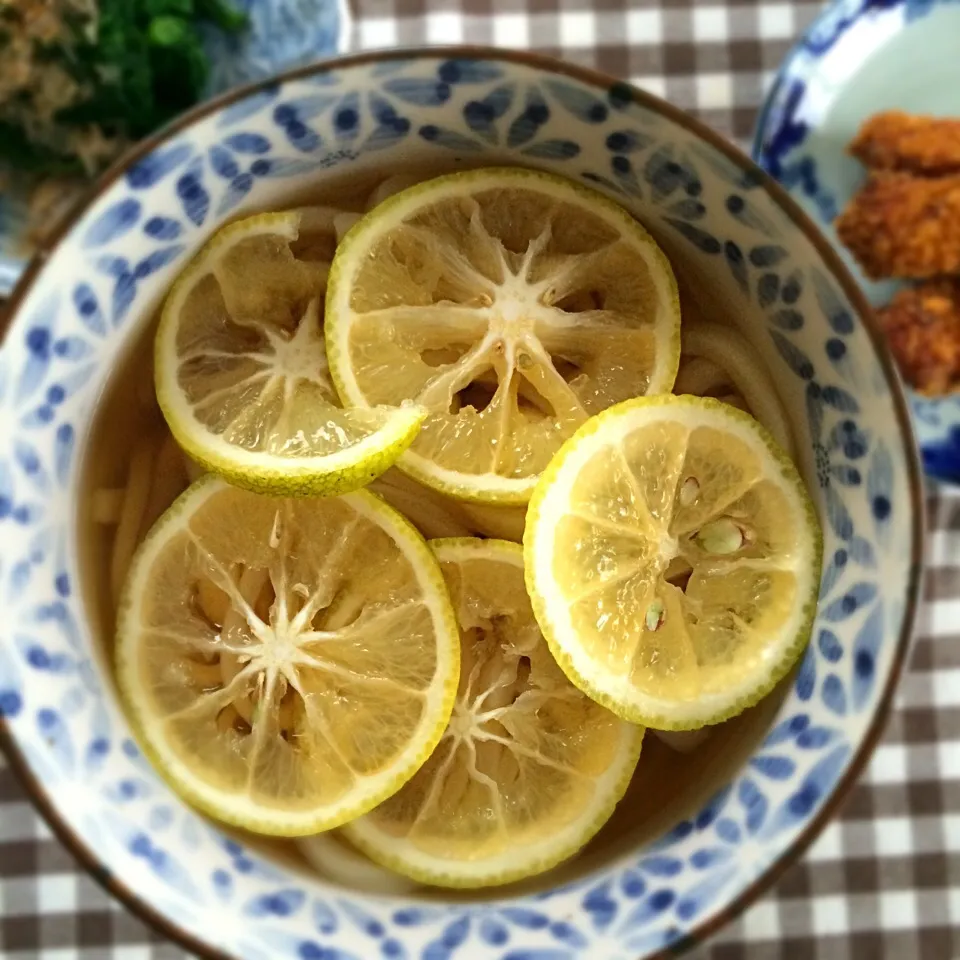 温かぼすうどん。優しい酸味がじんわりと…|keikoさん