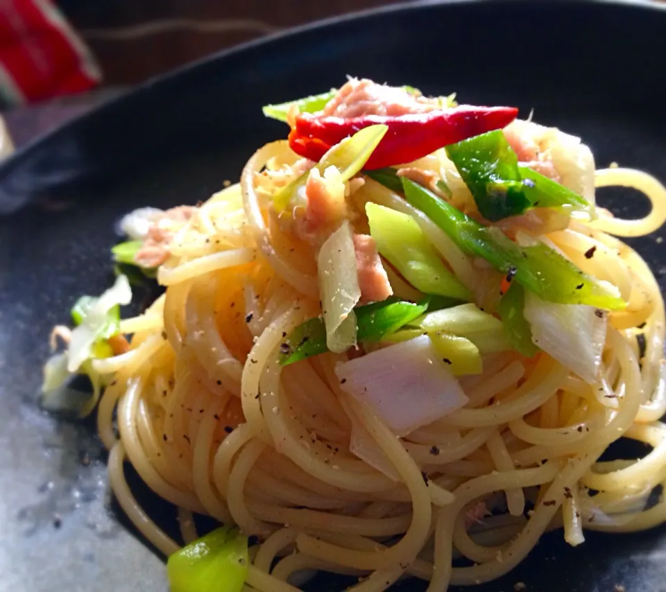 昼ごはん  和風ツナスパゲッティ|砂雪さん