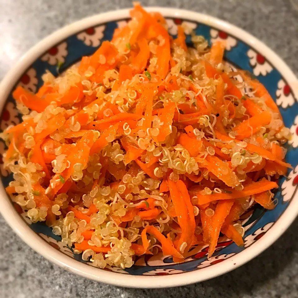 Carrot Quinoa Alfalfa Salad|Junya Tanakaさん