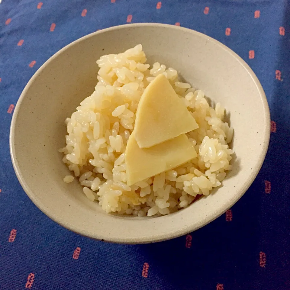 Snapdishの料理写真:季節外れの筍ご飯|Accaさん