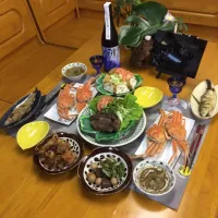 Snapdishの料理写真:お稚鮎の塩焼き
ステーキ
サラダ
オニオンスープ|Sachiyoさん