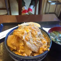 豚玉丼|ロデオさん