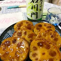 Snapdishの料理写真:加賀蓮根で♪ひき肉挟み焼き