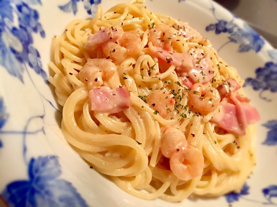 White sauce spaghetti, I used nampura, bacon, shrimp|Aida Q Ouraさん