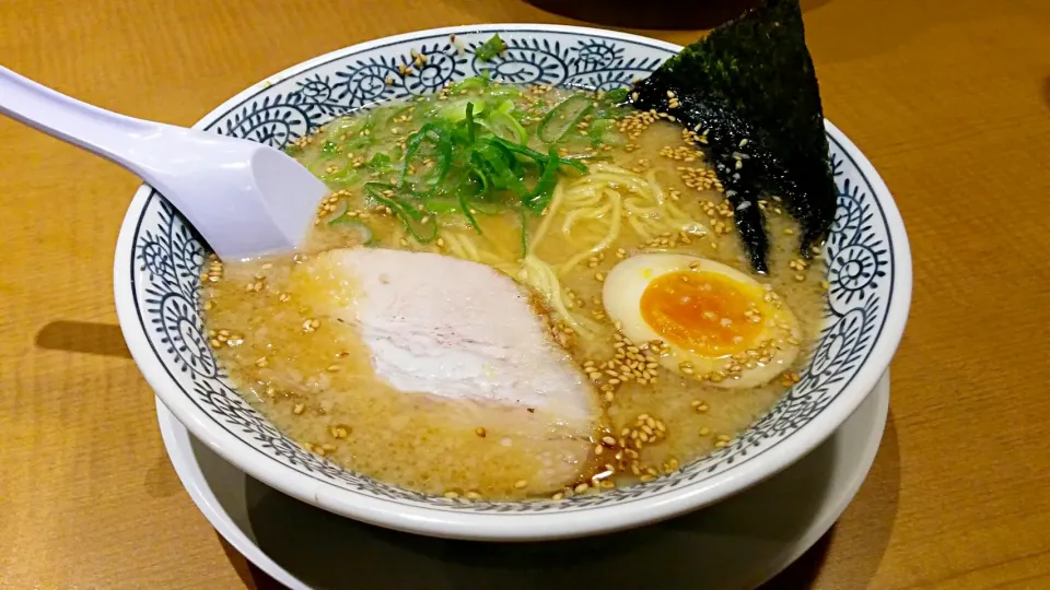 結婚記念日４周年だけどラーメン屋のラーメンでお祝い🎁🎂|mky710801さん