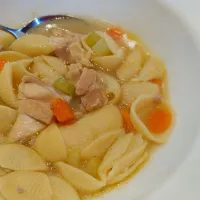 chicken & pasta soup|Maya Valleroさん